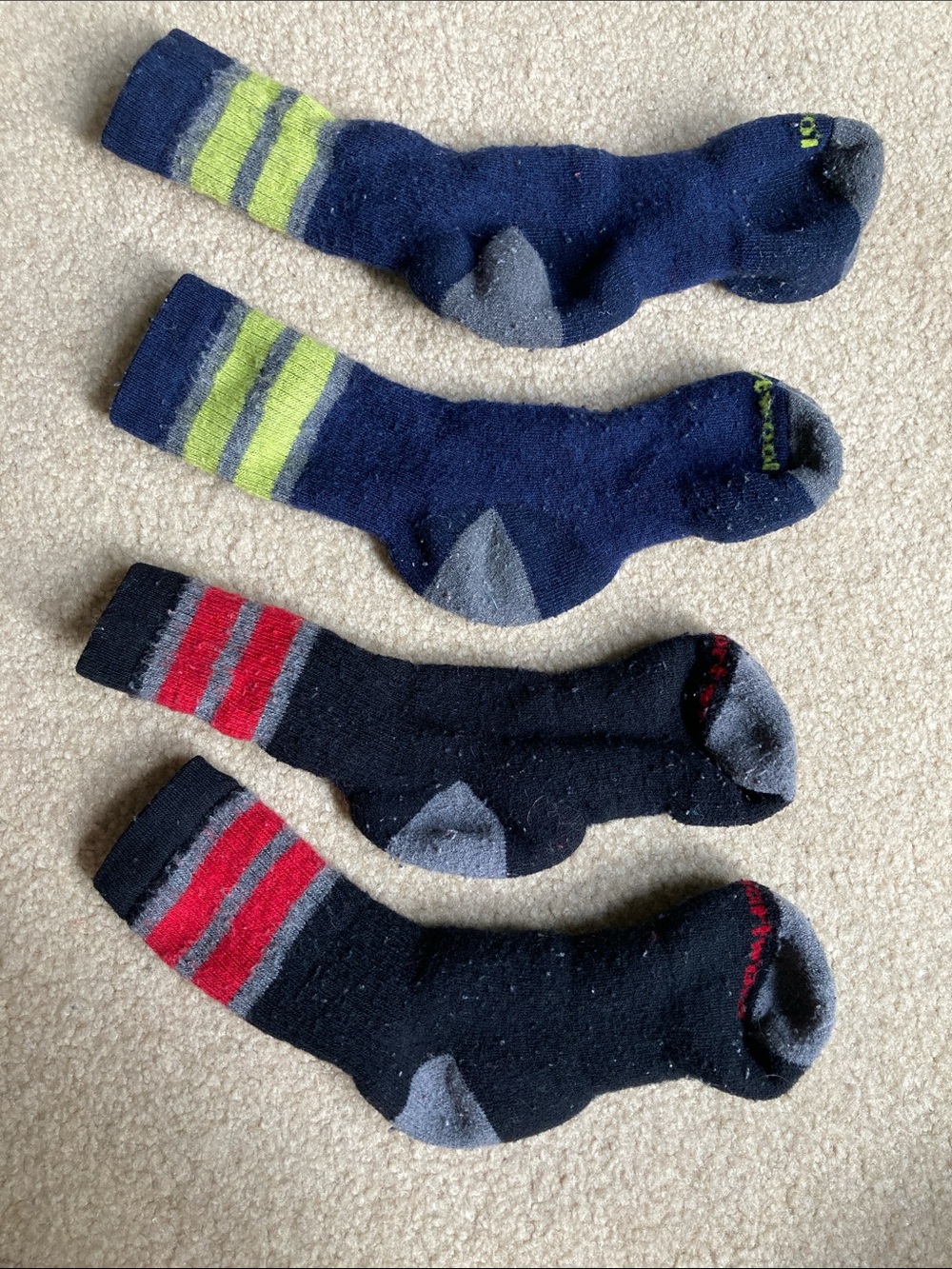 Kids Smartwool Thick Hiking Socks